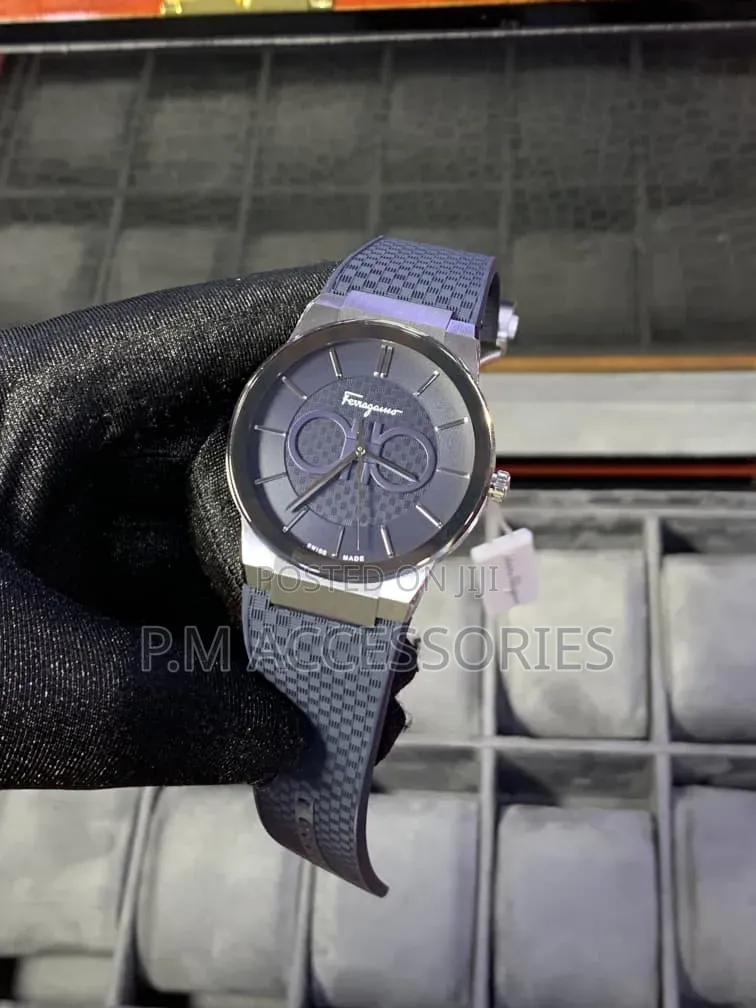 Luxury Feragamo Flat Rubber Watch