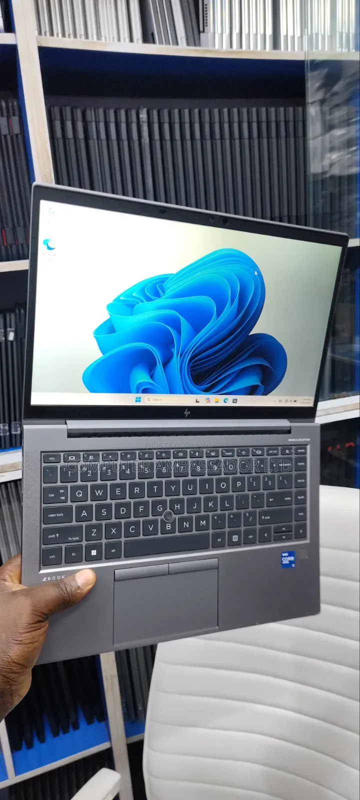 Laptop HP ZBook Firefly G8 16GB Intel Core i7 SSD 512GB