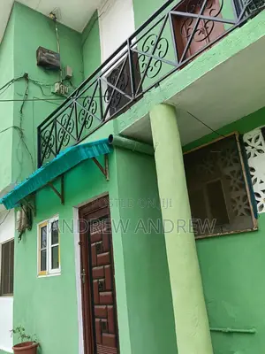 15bdrm Mansion in Sege, Alagbado for sale