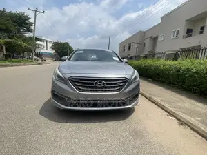 Hyundai Sonata Sport 4dr Sedan (2.4L 4cyl 6A) 2015 Silver