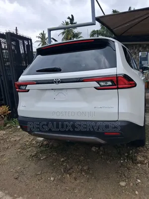 Toyota Highlander 2025 White