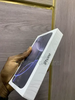 New Apple iPhone 16 Pro Max 256 GB Black
