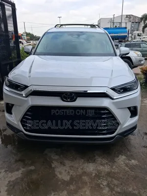 Toyota Highlander 2025 White