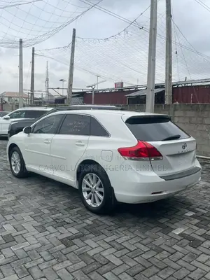 Toyota Venza 2011 White
