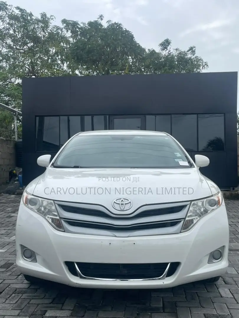 Toyota Venza 2011 White