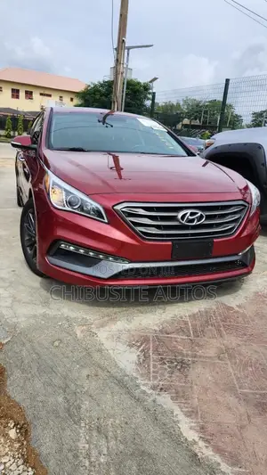 Hyundai Sonata 2016 Red