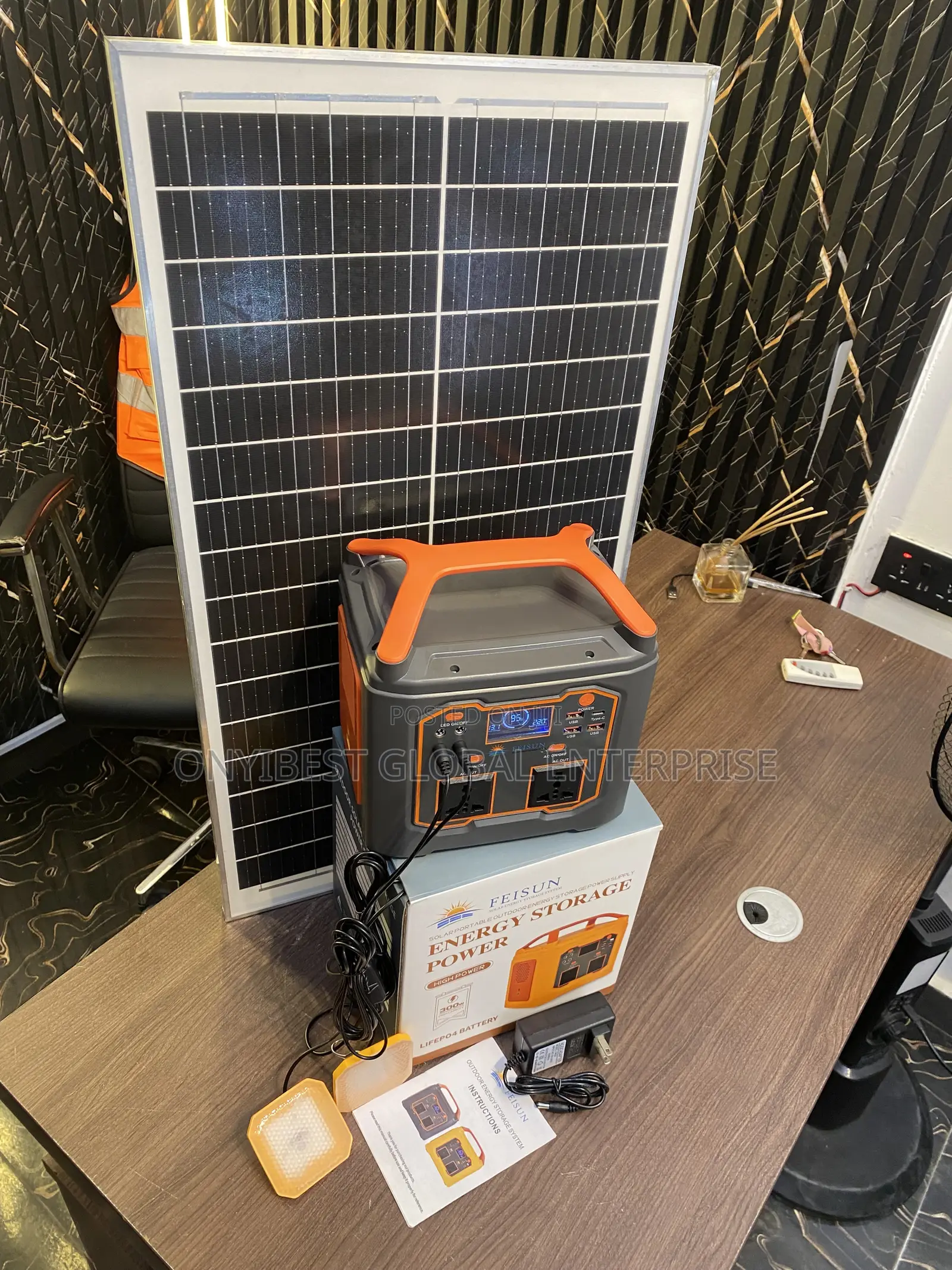 Compact Solar Power Generator