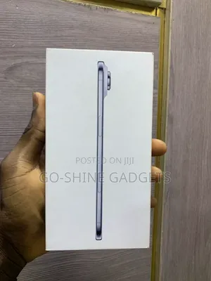 New Apple iPhone Air 256 GB Blue