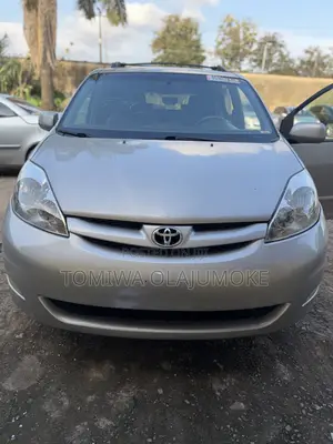Toyota Sienna XLE 2008 Silver
