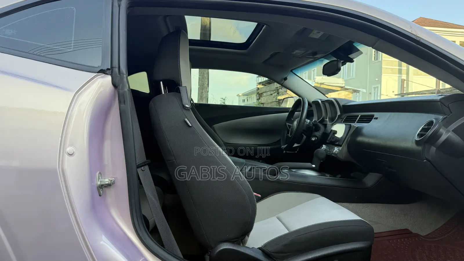 Chevrolet Camaro 2012 Pink