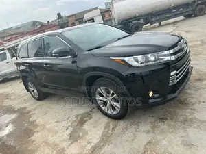 Toyota Highlander 2016 Black