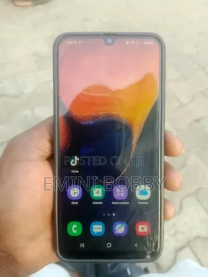 Samsung Galaxy A50 128 GB Blue
