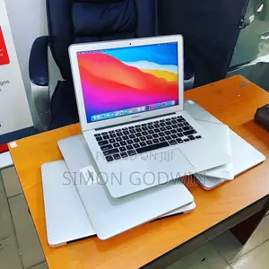 Laptop Apple MacBook Air 2015 8GB Intel Core i5 HDD+SSD 128GB