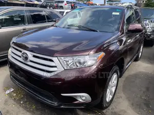 Toyota Highlander 2013 Red