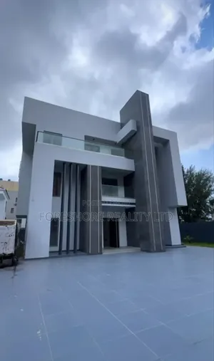 4bdrm Duplex in Banana Island for sale