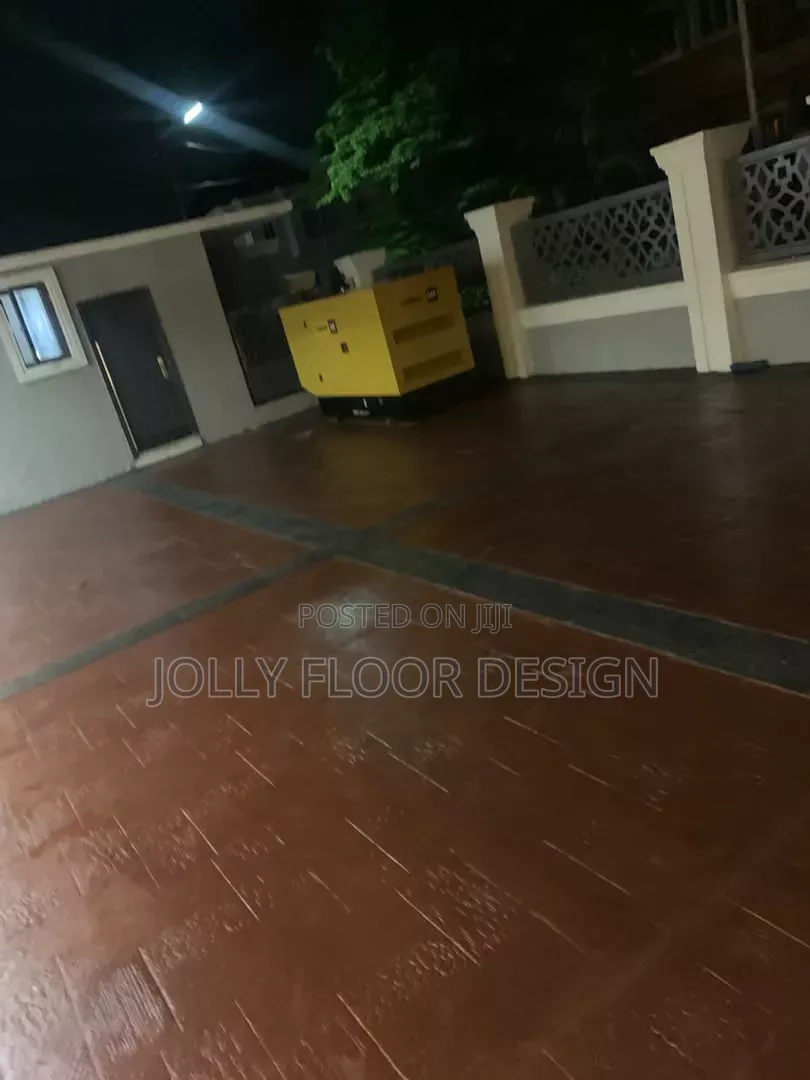 Emmy Floor Design