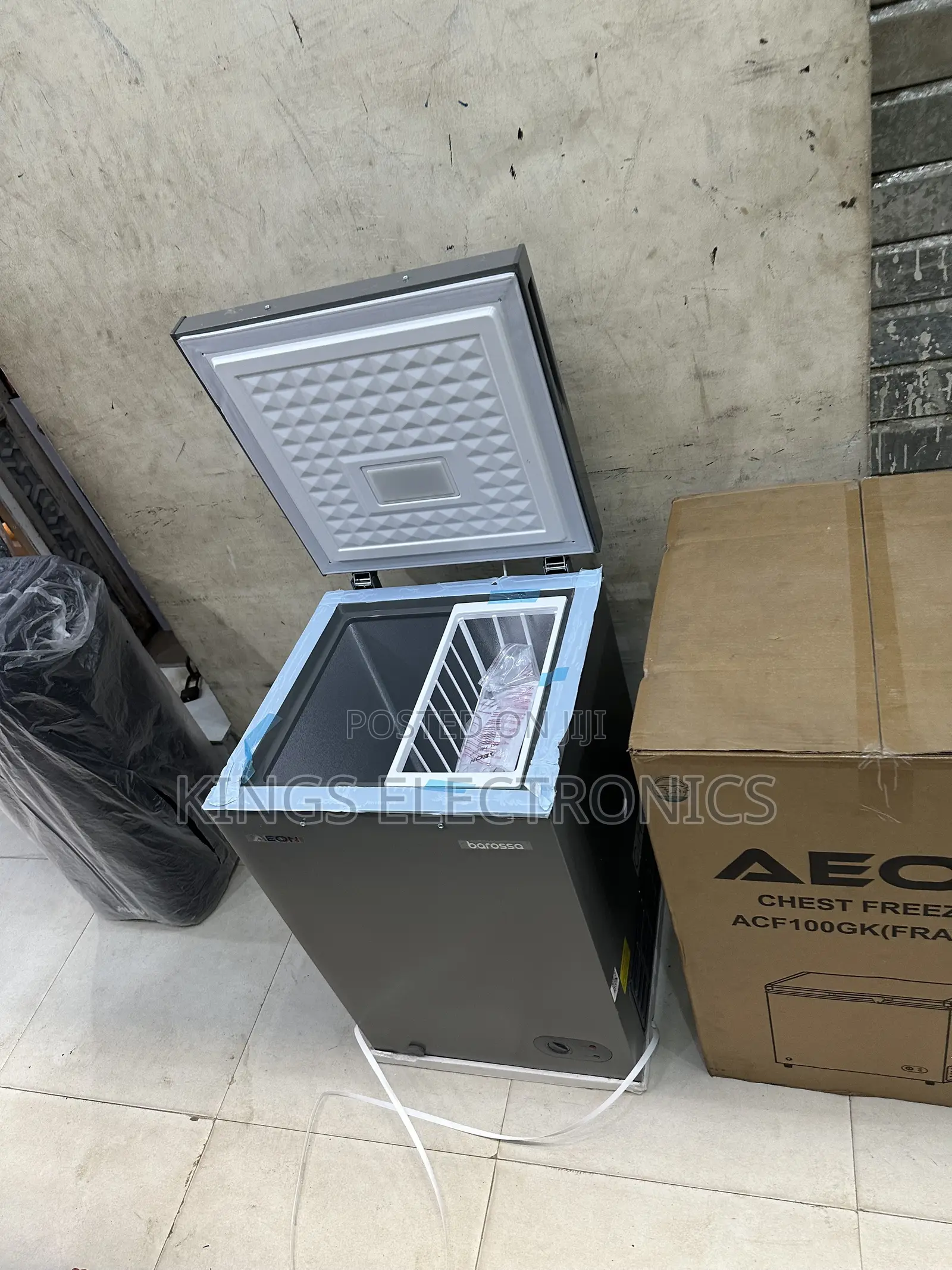 AEON 100L Chest Freezer