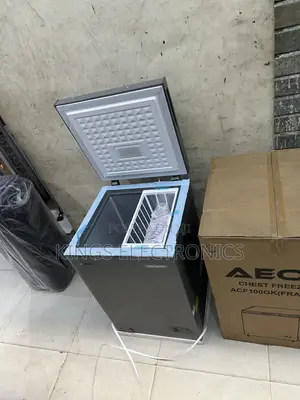 AEON 100L Chest Freezer