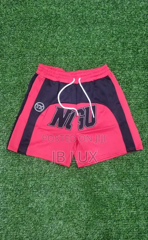 Short Joggers