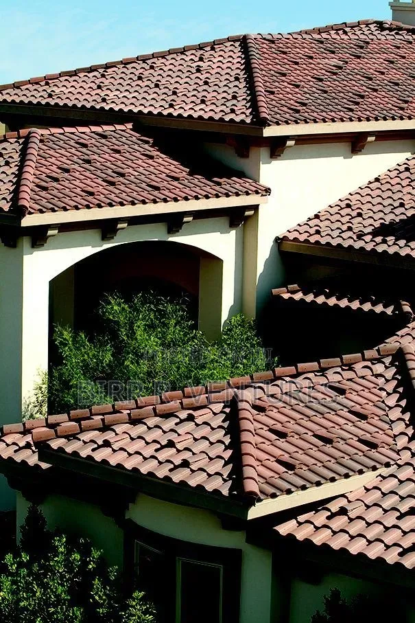 Clay Tiled Roof Construction
