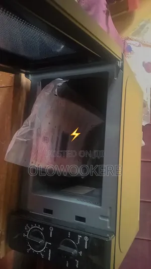Scanfrost Microwave Oven