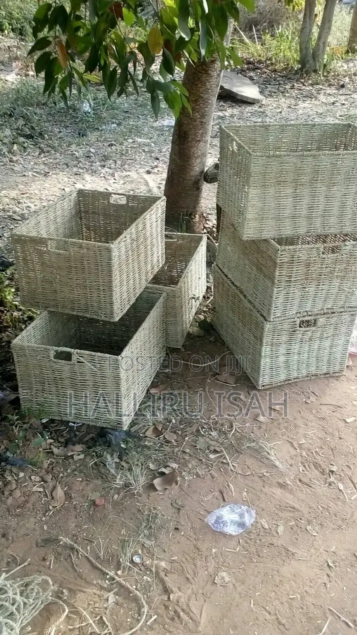 Baskets Chairs