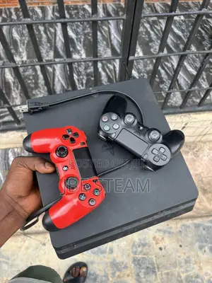 Sony PlayStation 4 Slim
