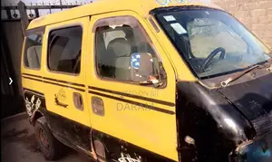 Suzuki APV Minibus 2015 Yellow