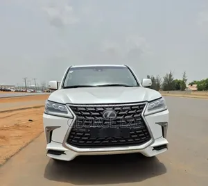Lexus LX 570 (5 seats) AWD 2018 White