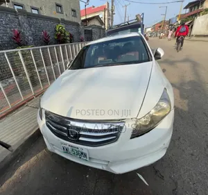Honda Accord 2010 White