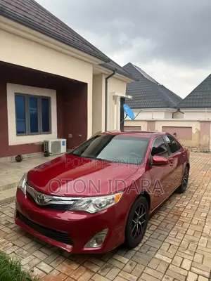 Toyota Camry 2013 Red