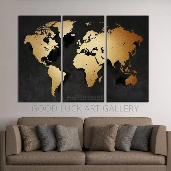 World Map 3 Pics Art