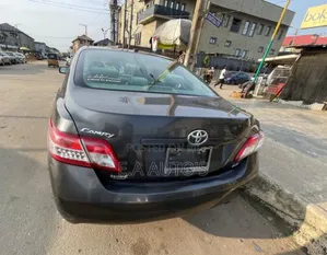 Toyota Camry 2010 Gray