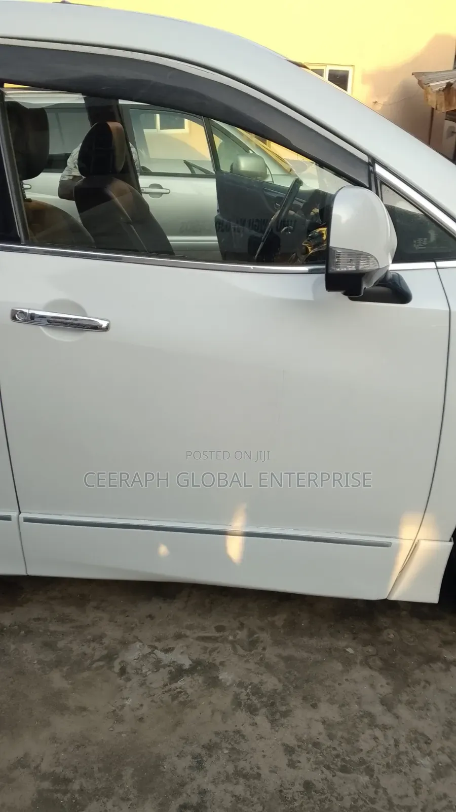 Nissan Elgrand 2017 White