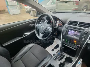 Toyota Camry SE 4dr Sedan (2.5L 4cyl 6A) 2016 Black