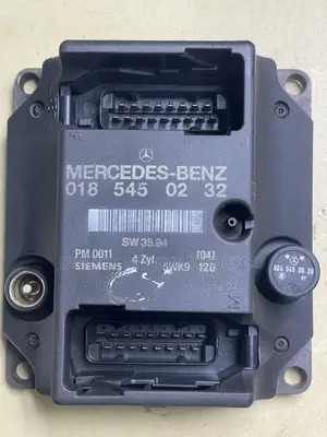 Mercedes W202 C180 Siemens Engine ECU Brain Box -