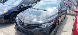 Toyota Camry XLE V6 FWD (3.5L 6cyl 8AM) 2018 Black