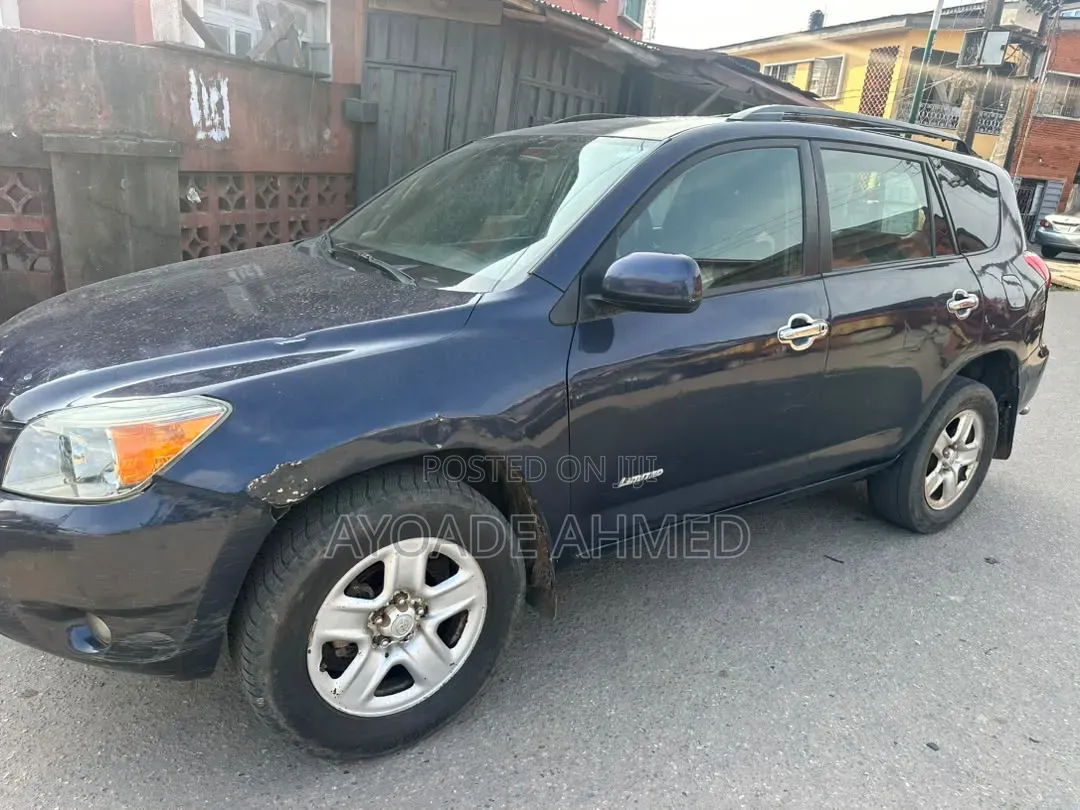 Toyota RAV4 2007 Blue