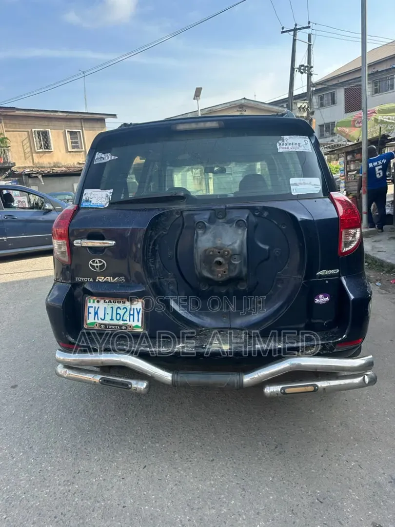 Toyota RAV4 2007 Blue