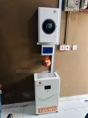 16kwh Ecolion Lithium/ 8kva Inverter/ 16pics of 600w Panels Full Setup