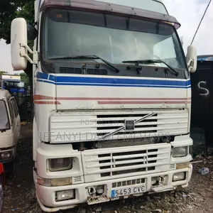 Volvo F12 Trailer Head Tokunbo