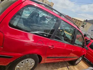 Volkswagen Sharan 2005 Red
