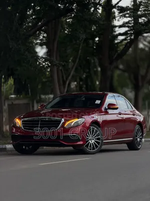 Mercedes-Benz E300 2018 Red
