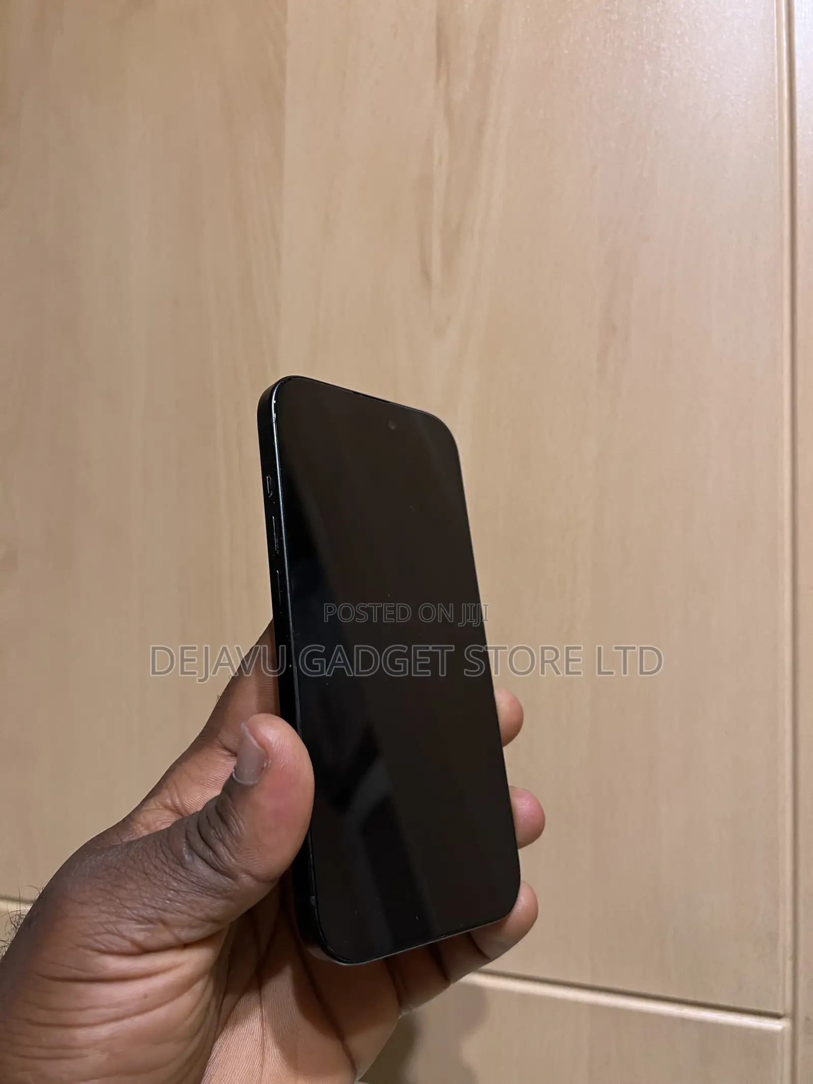 Apple iPhone 15 128 GB Gray