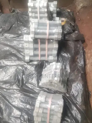 11/4x400 Stud Bolt and Nut