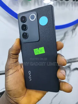 Vivo V27 256 GB Black