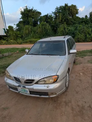 Nissan Primera Wagon 2001 Silver