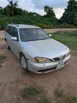 Nissan Primera Wagon 2001 Silver
