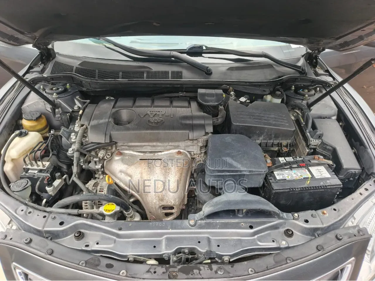 Toyota Camry 2011 Gray