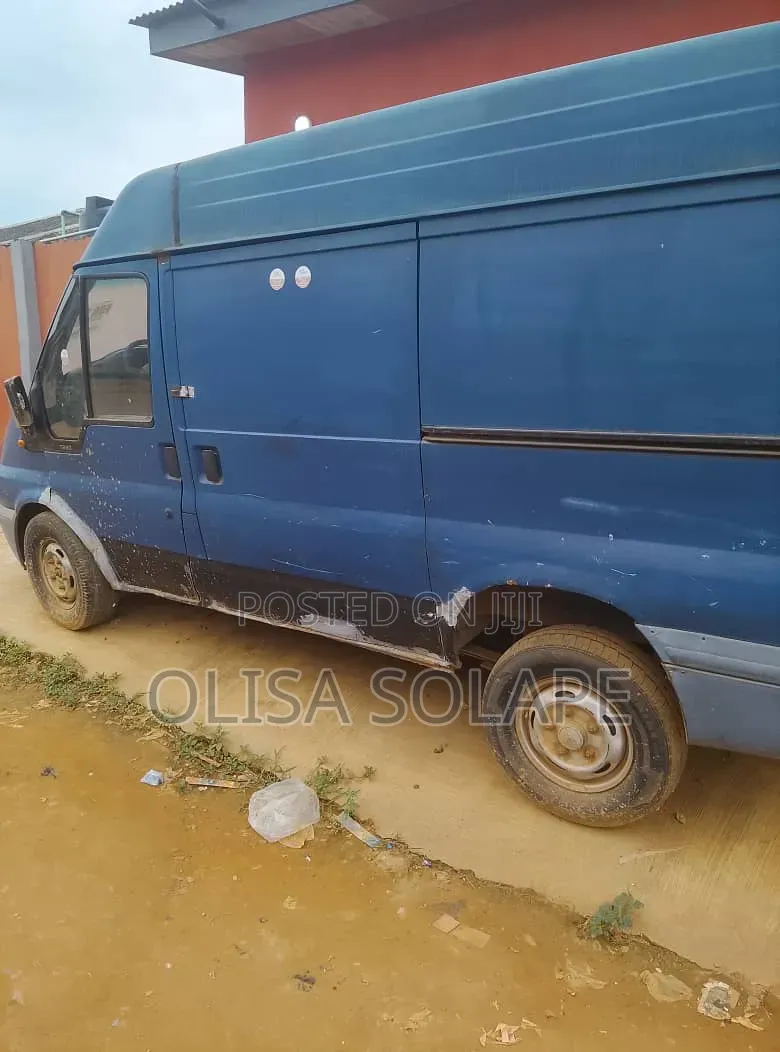 Ford Transit 2004 Blue